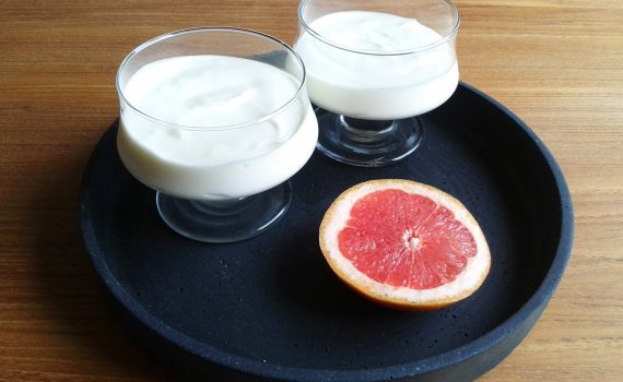 Rød grapefrugtfromage