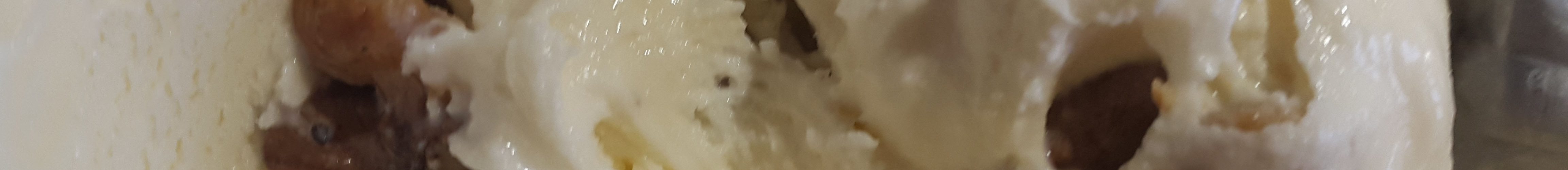 Honningglaseret valnøddeis