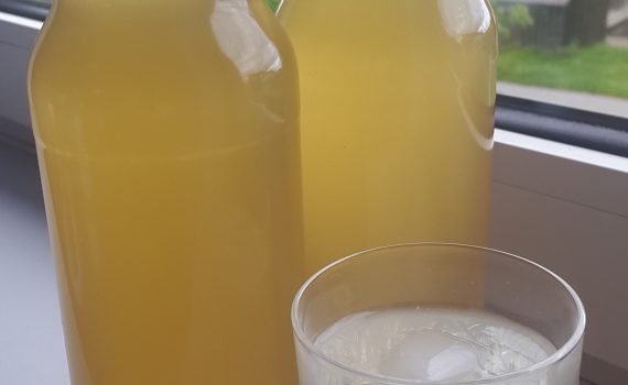Hyldeblomstsaft