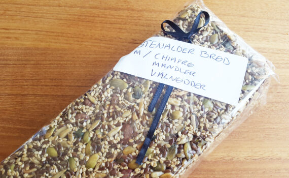 Stenalderbrød m valnød